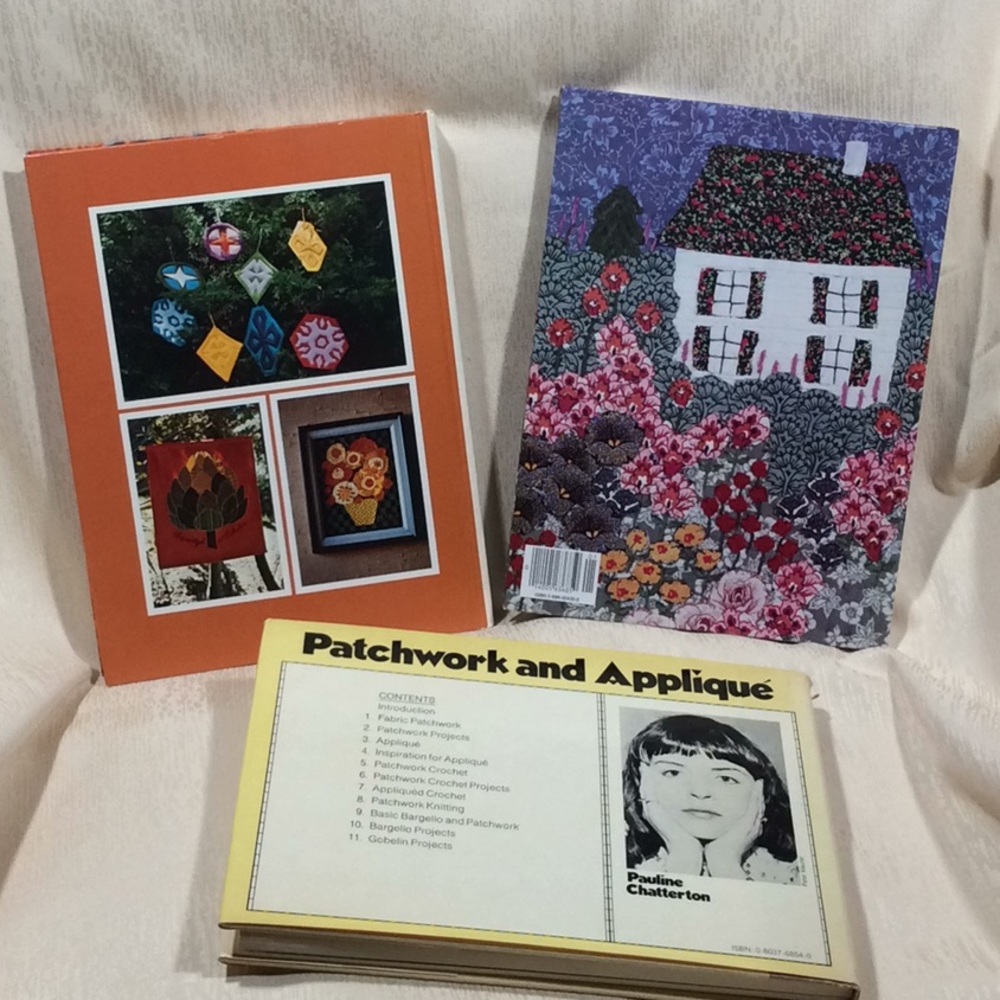 3 Appliqué Books-Patterns & Instructions-Hardcover - Picture 2 of 16